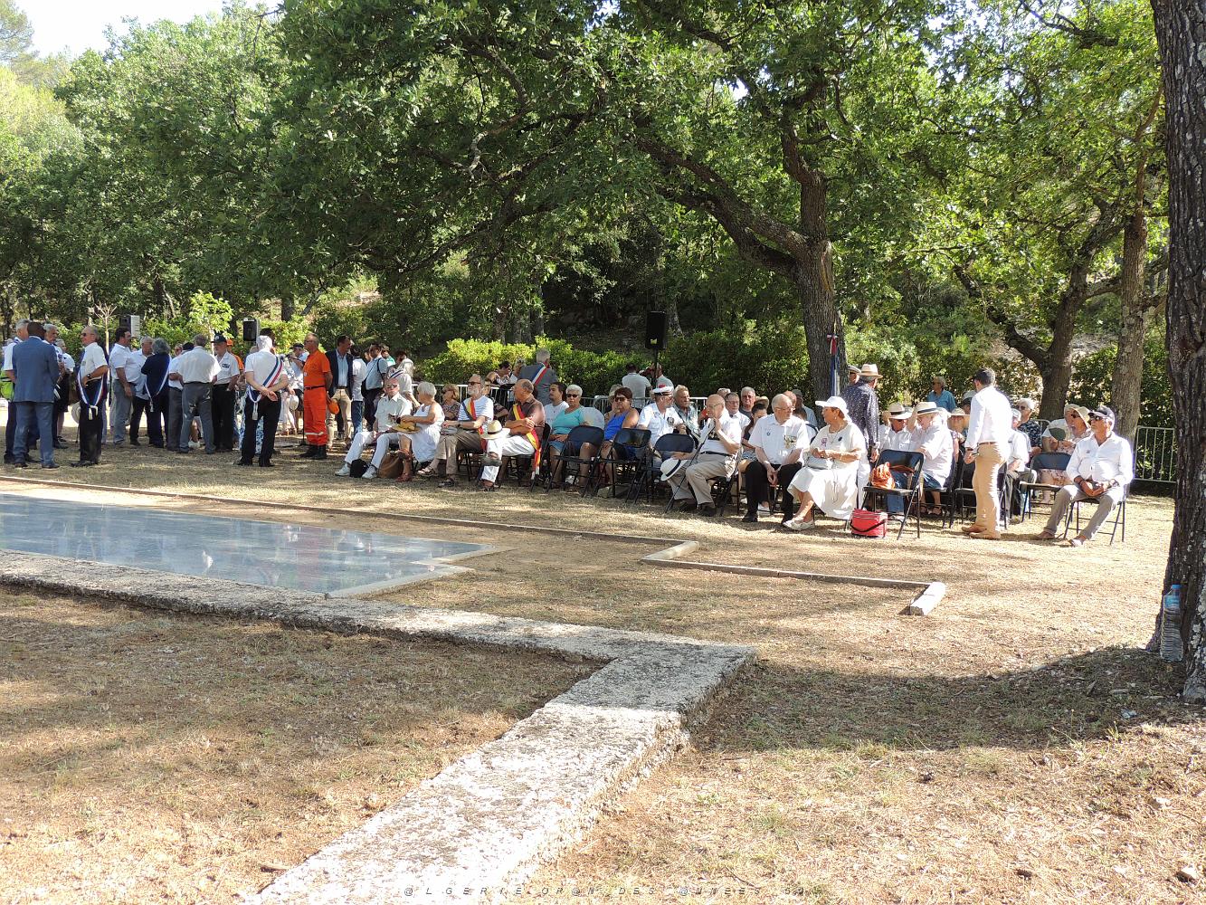 2023 07 18 SIGNES - HOMMAGE AUX 38 RESISTANTS FUSILLES EN 1944 (7).JPG -           